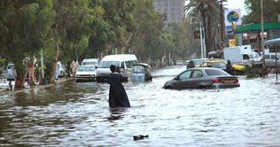 No more rains for Karachi, restoration work continues 